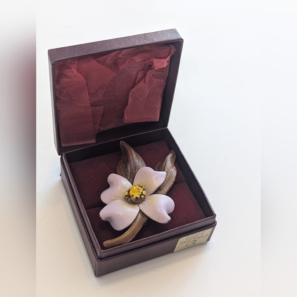 Vintage Past Times Floral Brooch (3 for $20 SALE)